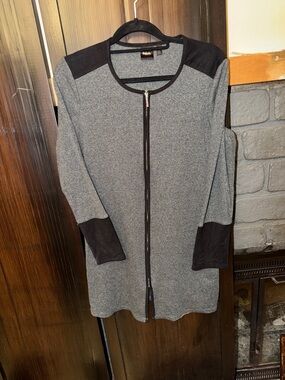 Rafaella Heather Gray Zip-Front Cardigan with Black soft Trim